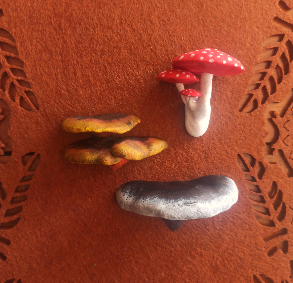 mit Acrylfarbe bemalte kleine Pilz-Magnete - 3D gedruckt